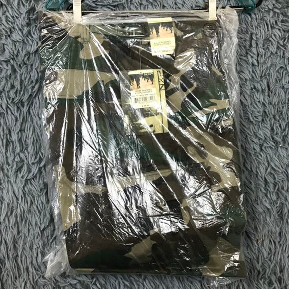 Northern Explosion Military Militia Camaflage Cargo Pants Size W32 x L32 NWT - Picture 1 of 4